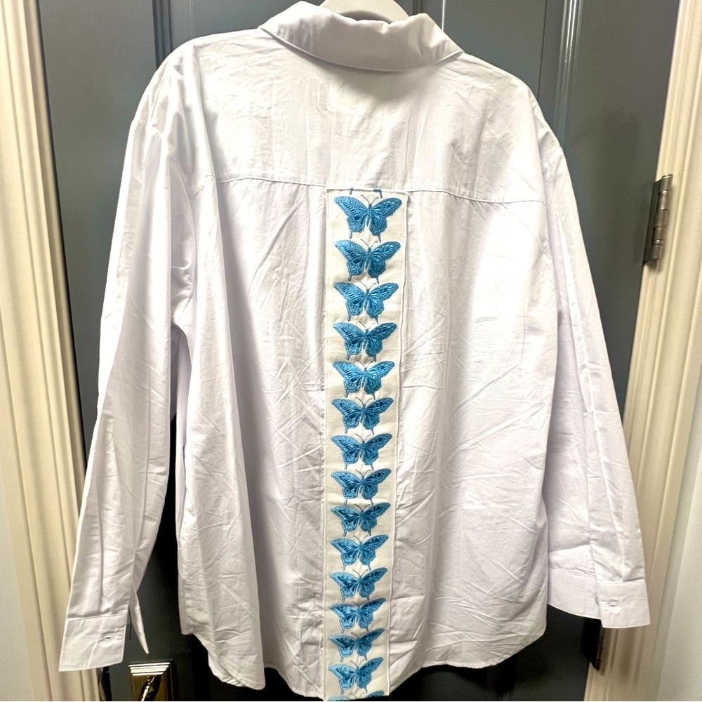 Oliver James Butterfly White Button Down Blouse